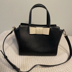 Kate Spade bag in black with white bow
